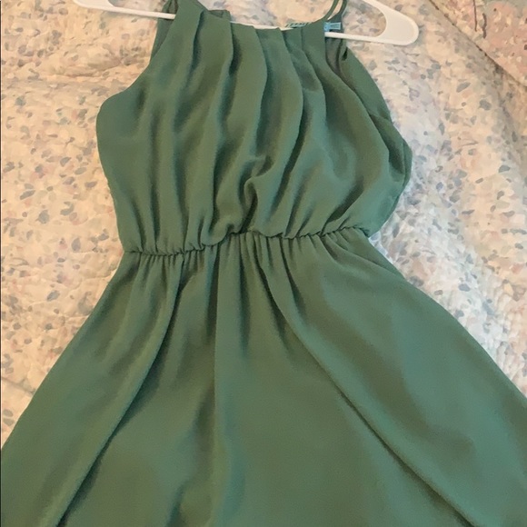 Dress - Picture 1 of 2